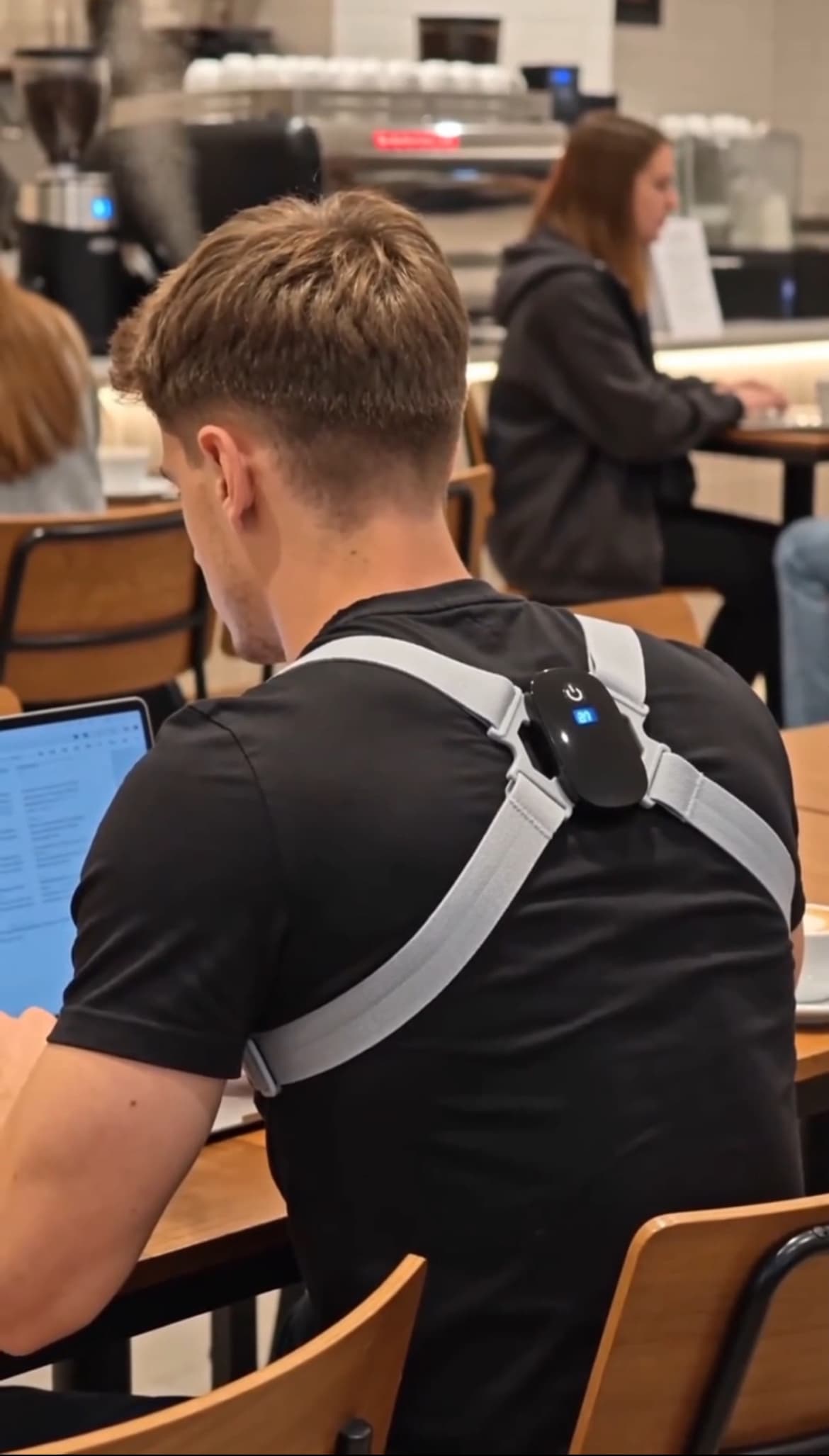 Produktbild der smarten Haltungskorrektur